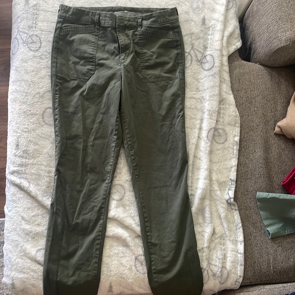 Old Navy Pixie Chinos